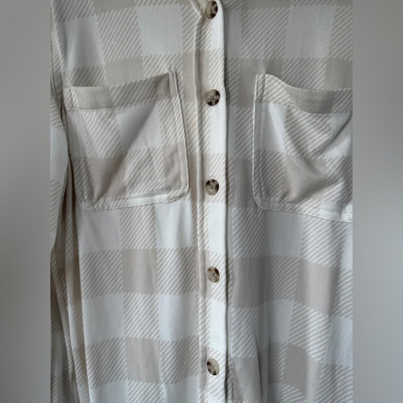 C&C California beige and white Checkered Shirt NWT - Picture 2 of 6
